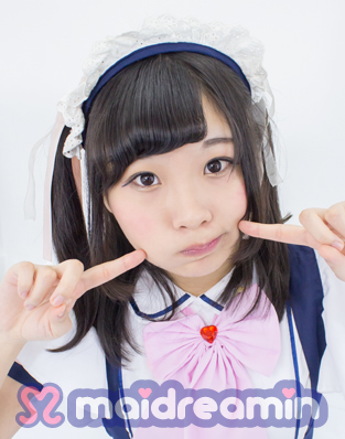 アキバたくさんのメイドカフェの中でめいどりーみんのメイドちゃんが一番可愛いので、めいどりーみんに入りました♪～にゃにゃちゃん～